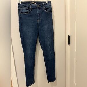 Levi's Dark Blue Women's high rise stretch skinny’s
